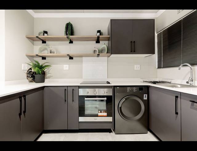 2 BEDROOM APARTMENT FOR SALE IN SINOVILLE